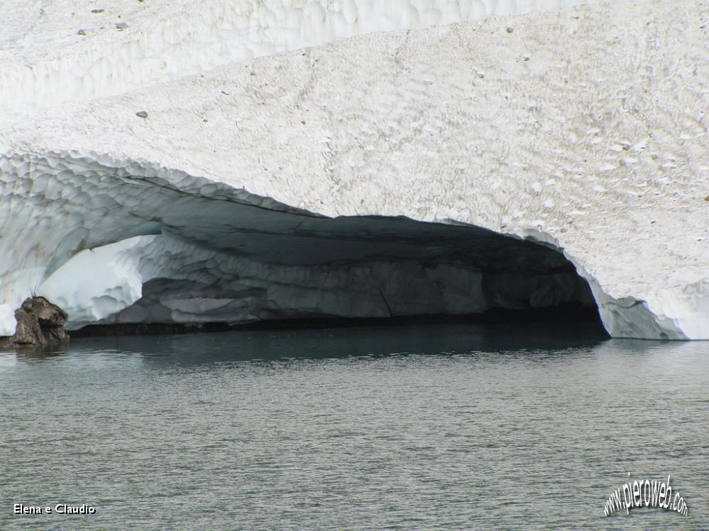 23 Tunnel nella neve.JPG